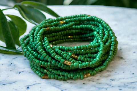 Waist Beads / Afrikanische Taillenkette - ADAEGO - Grün / gold (elastisch)