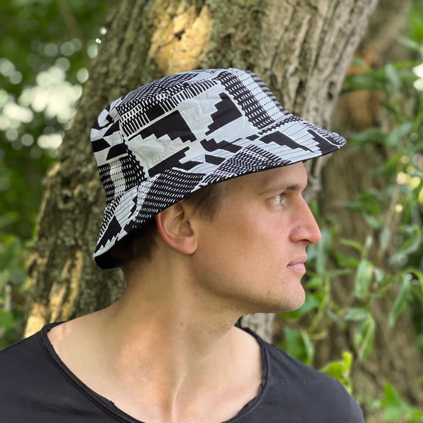 Chapeau bob / Bucket hat imprimé africain - kente Noir / blanc- tailles enfants et adultes (Unisexe)