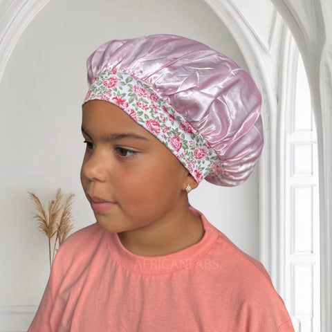 Rosa blume Satin-Haube mit Bändern zum Binden (Kindergröße 3–7 Jahre) (Satin-Nachtmütze / Satin bonnet / Schlafhaube / Kinder Hair Bonnet / Satin bonnet)