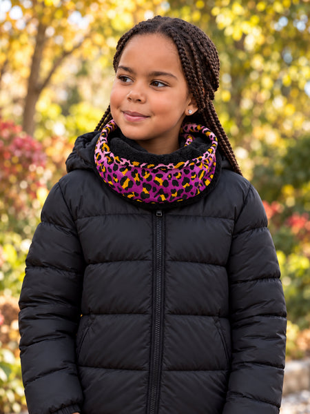 Warmer Rollkragenpullover Schal für Kinder mit afrikanischem Print Unisex - Lila Leopard Spots