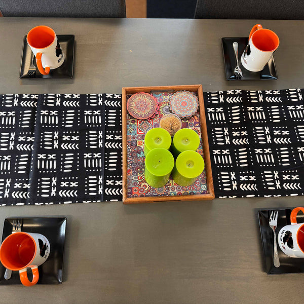 Afrikanischer Print Tischläufer - Tischdecke - Schwarz / Weiß Bogolan Muster