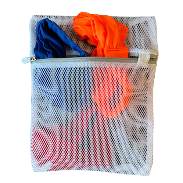 Wäschenetz / Wäschesack weiß mit Reißverschluss (schützt Satin in der Waschmaschine)