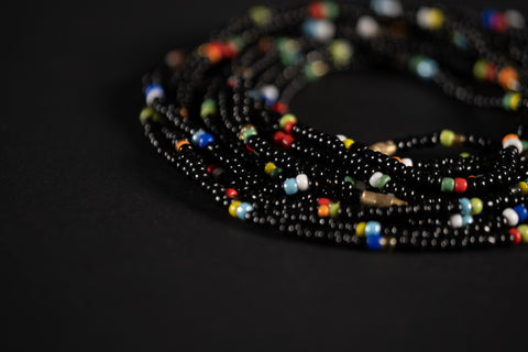 Waist Beads / Afrikanische Taillenkette - IDEN - Schwarz (elastisch)
